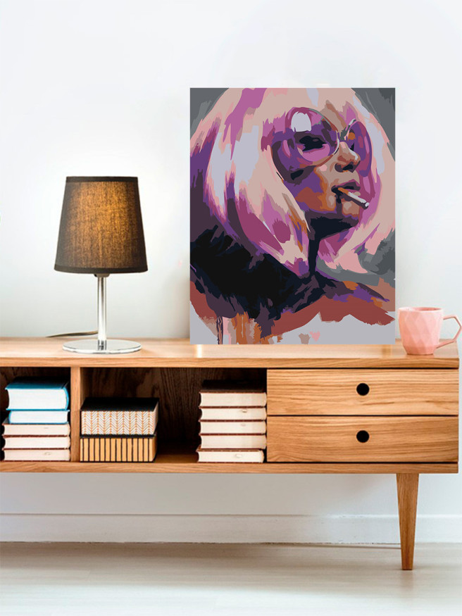 Картина по номерам &amp;quot;Девушка с сигаретой&amp;quot;