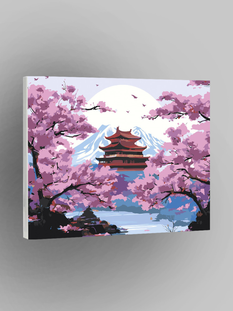 Kolpashevoda yalangoch ayollar Uchlik uchun jinsiy pozitsiyalar