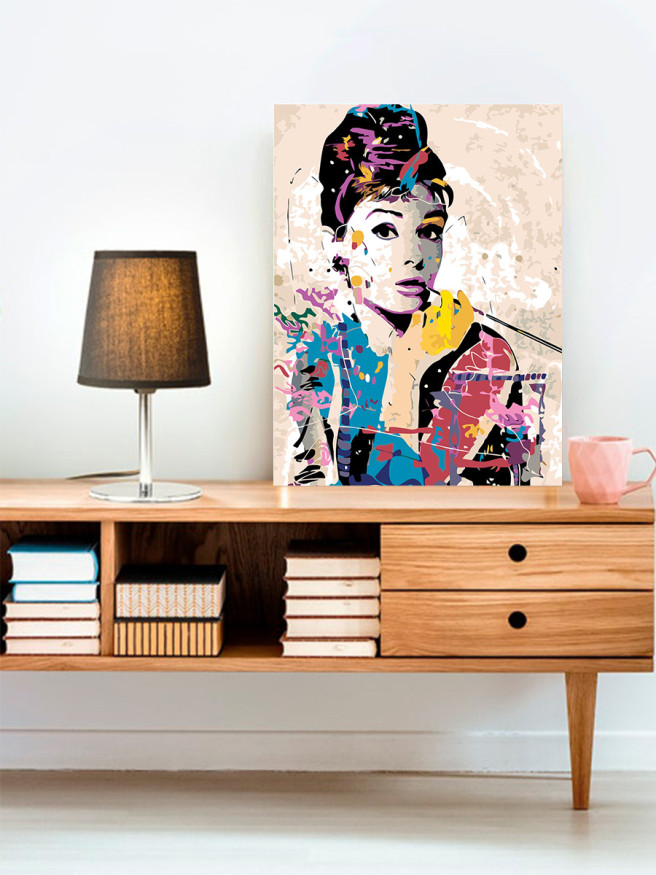 Raqamlar bo&amp;#039;yicha rasm &amp;quot;Odri Xepbernning portreti&amp;quot;