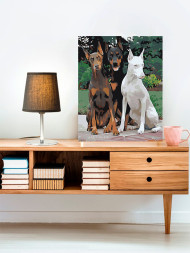 Raqamlar bo&#039;yicha rasm &quot;Uchta it&quot;