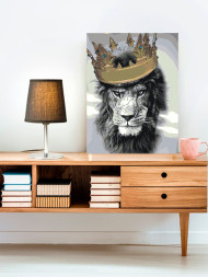 Raqamlar bo'yicha rasm "Toj bilan sher"