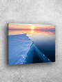 Постер на холсте &amp;quot;Закат над замёрзшим озером&amp;quot;