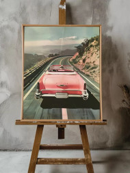 Постер на холсте &amp;quot;Розовый кабриолет на шоссе&amp;quot;